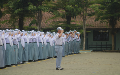 Wujudkan Sekolah Berintegritas, SMKN 1 Mandiraja Gelar Sosialisasi dan Penandatanganan Komitmen Integritas